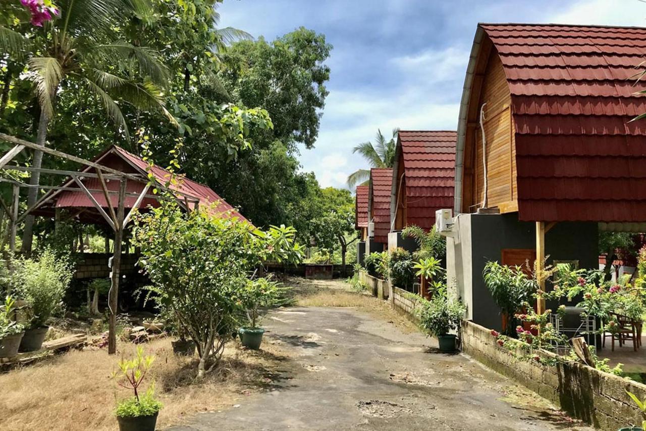Kubu Sental Cottage Batununggul Exterior photo